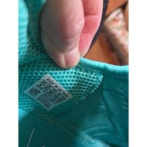 Adidas NMD R1 V2 Youth Par GY6477 Teal Silver Yellow Lace Up Sneakers Size 6